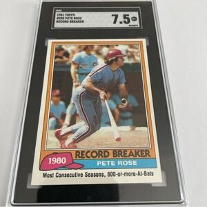 Topps Record Breaker Trading Card - Red and Blue